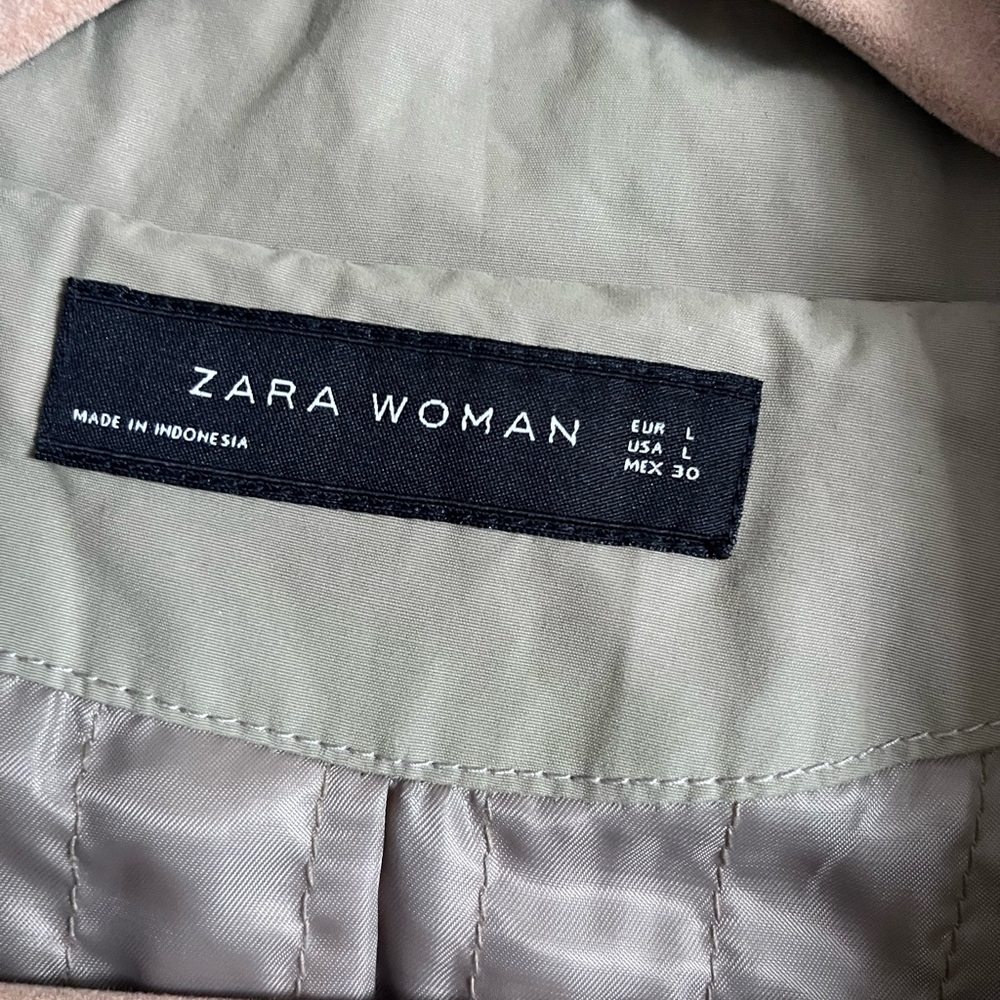 Zara utility jacket size L. Detachable hood, zip front with belt. NWT - Picture 3 of 9